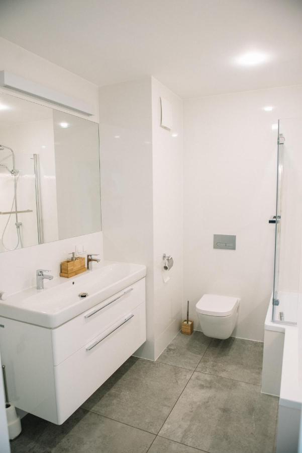 Apartament Bulgarska 60M2-3 Pokoje-Piekny Widok-13 Pietro 24H Check In Poznan Dış mekan fotoğraf